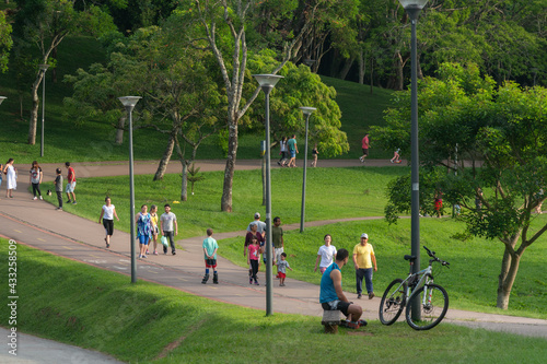 Parque São Lourenço represa o rio Belém próximo à sua nascente. Importante área de lazer em Curitiba, Paraná, Brasil. photo