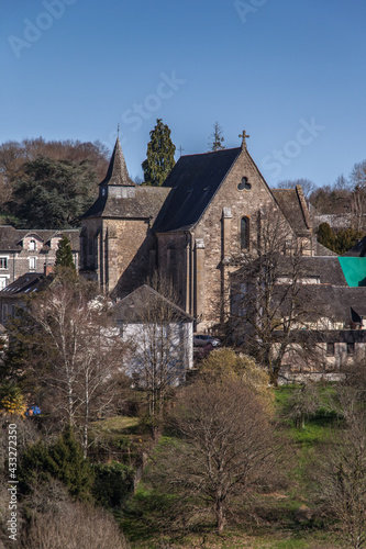 Vigeois (Corrèze, France) - Église abbatiale Saint-Pierre de Vigeois