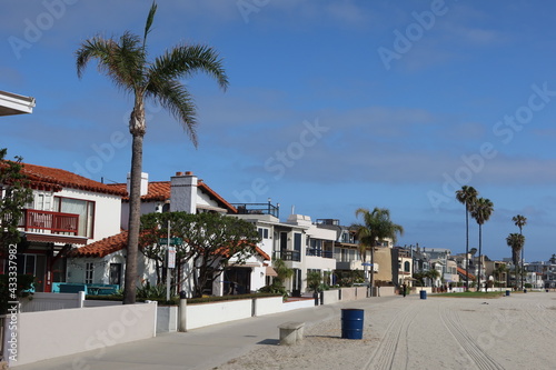 Luxurious Hotels and Houses along the Mission Bay  Californa  City Hiking and Biking Trail California