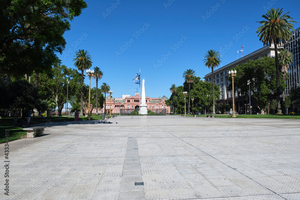 Obraz premium Plaza de Mayo, the main square of Buenos Aires, empty, without people, in 2021