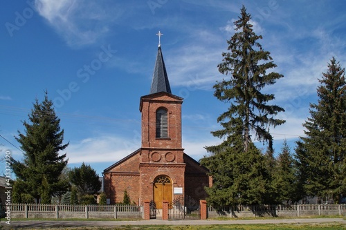 Billede på lærred view of the brick Mariavite church from 1907 in Peplowo, Poland