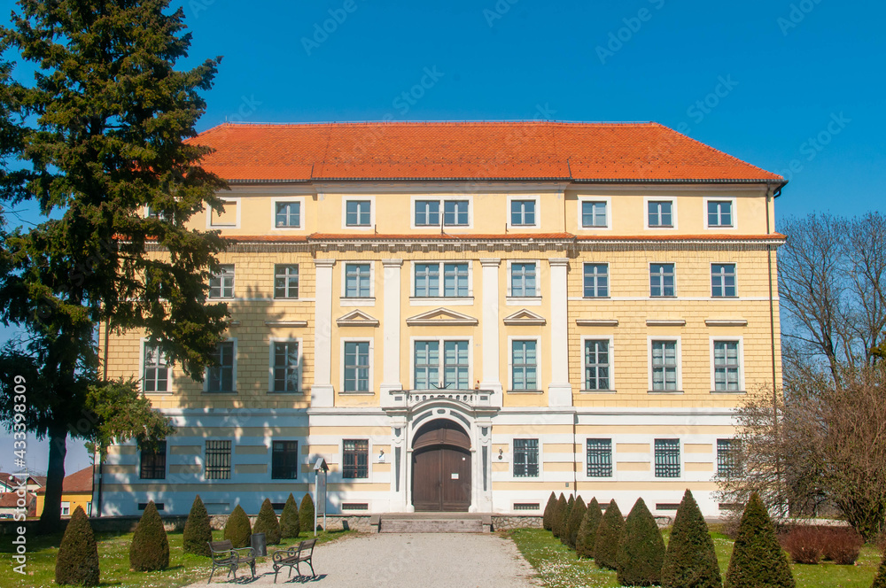 Fototapeta premium Hungarian Style Baroque Batthyany-Strattmann Castle in Ludbreg Croatia