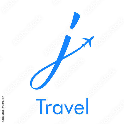 Logotipo Travel con letra j dibujada a mano con silueta de avión en color azul
