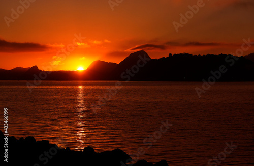 Rio de Janeiro, Brazil, May 5, 2021.
Dawn on Flamengo's embankment bike path in the south of the city of Rio de Janeiro. photo