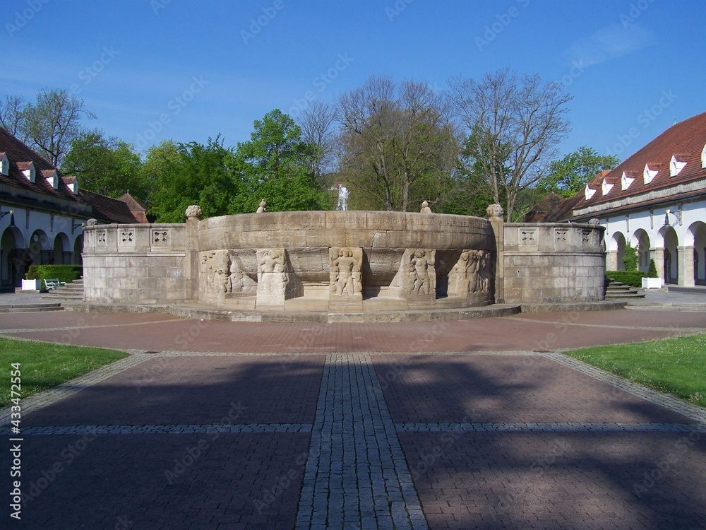 Brunnen im  historischen Sprudelhof von Bad Nauheim, Hessen Deutschland