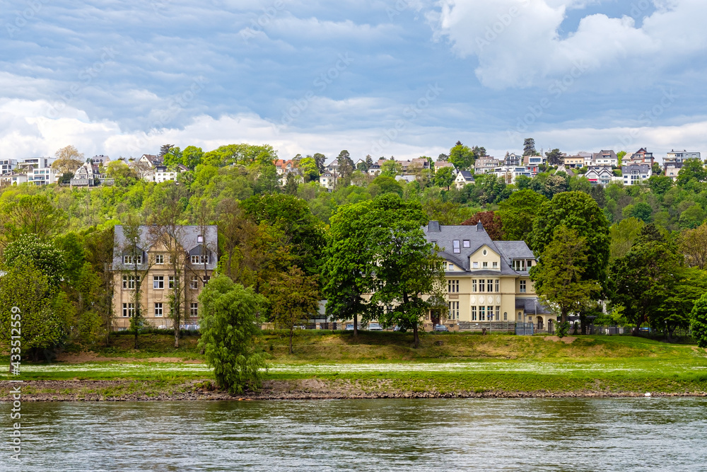 moderne und historische Architektur in Koblenz am Rhein moderne und historische Architektur in Koblenz am Rhein