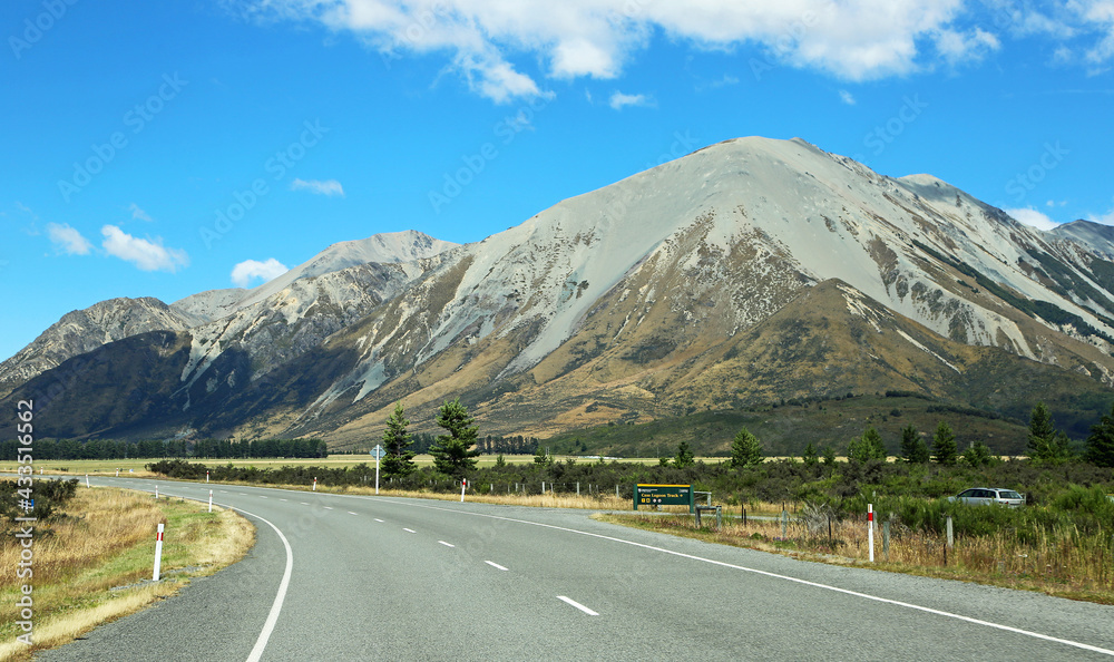 Fototapeta premium Trail to Cass Lagoon, New Zealand