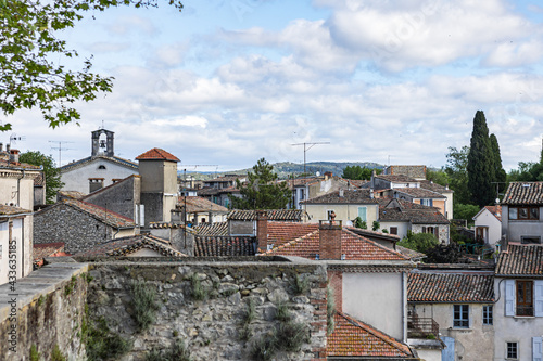 Fototapeta Naklejka Na Ścianę i Meble -  Vue sur le village médiéval de Sauve (Occitanie, France)