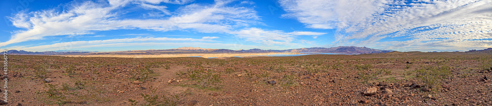 Panoramic view over Lake Powell taken from Wahweap viewpoint Panoramic view over Lake Powell taken from Wahweap viewpoint