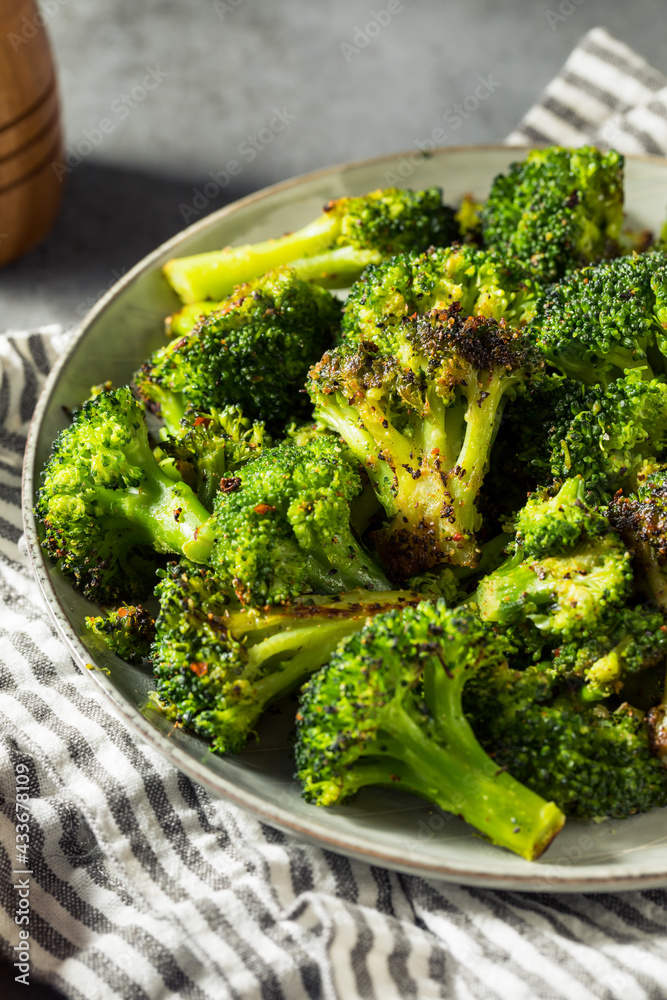 Homemade Organic Roasted Green Broccoli