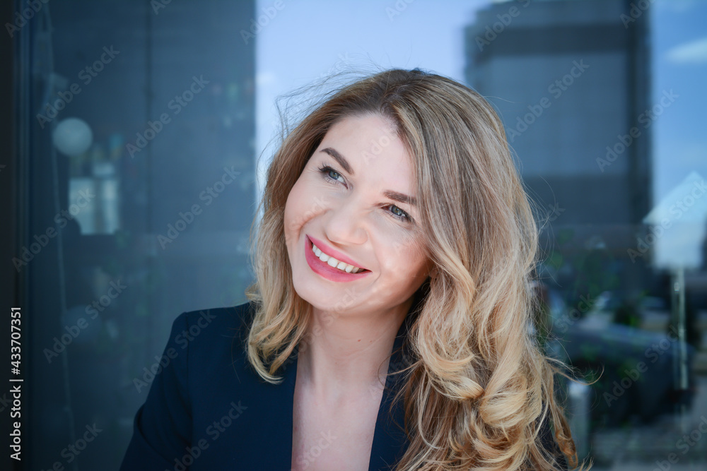 Fototapeta premium Business woman with a cup of coffee