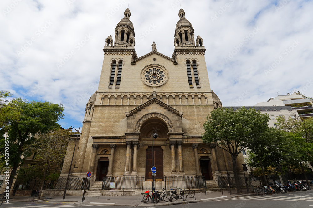 The Saint-Anne de la Butte-aux-Cailles church is located in the district of the same name. A building of a Roman-Byzantine style, it was completed in 1912. Paris.