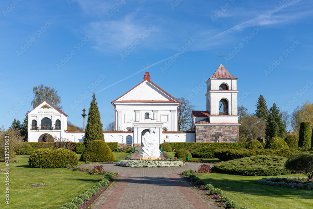 Naklejka premium old church in a small town in the east