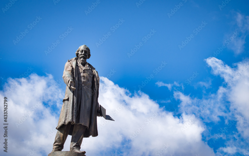 Homenaje de la ciudad de Valladolid al poeta y dramaturgo José Zorrilla, autor del drama romántico de Don Juan Tenorio