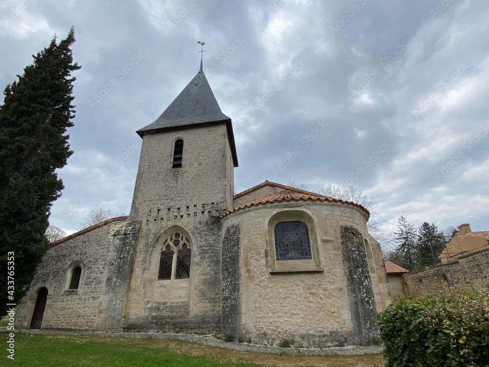 Église Sainte-Clotilde de Quinçay