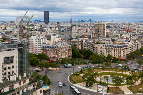Fototapeta Naklejka Na Ścianę i Meble -  Vue sur la place d'Italie, Paris