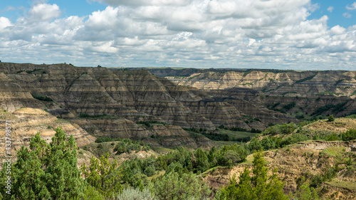Along the Caprock Coulee Nature Trail in the Theodore Roosevelt National Park - North Unit on the Little Missouri River - North Dakota Badlands © Craig Zerbe