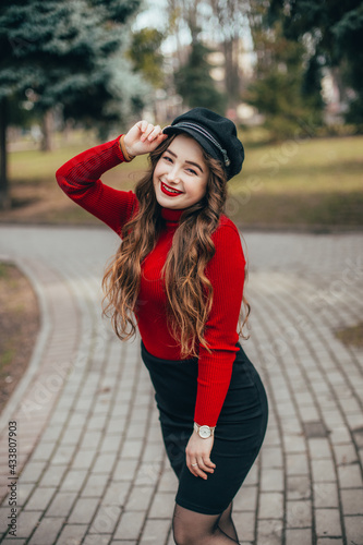 Belle fille à la française