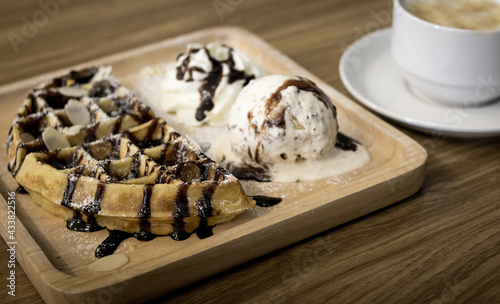 Obraz na płótnie Waffle ice cream w salonie