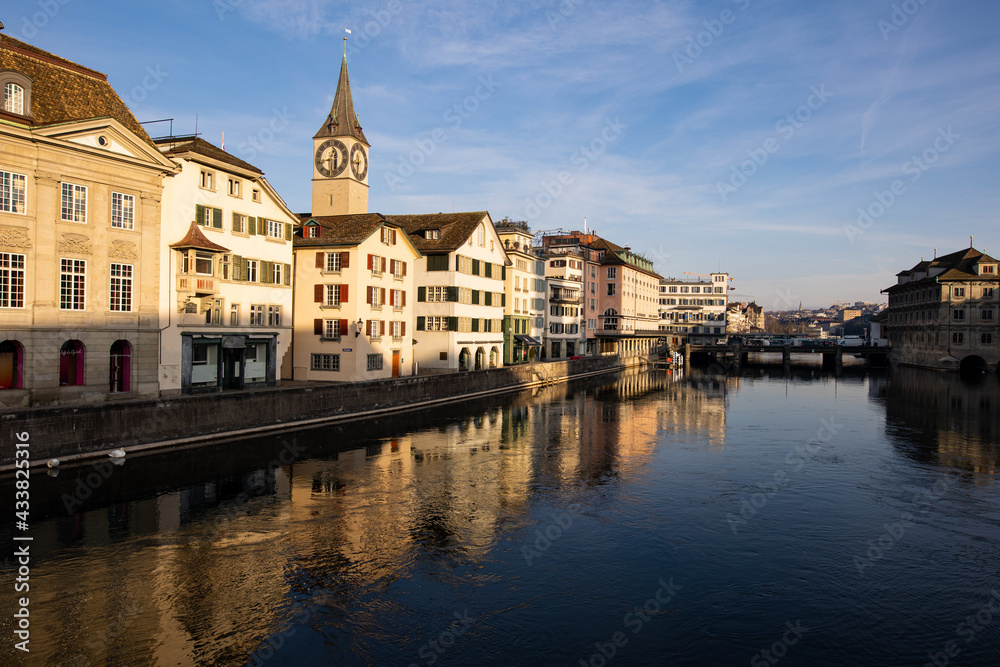 A nice and warm morning of spring 2021 in Zurich