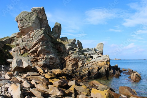 Bretagne rochers de Ploumanach © noel