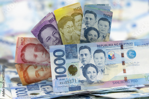 Fotografia Various Philippine banknotes background images. Philippines peso