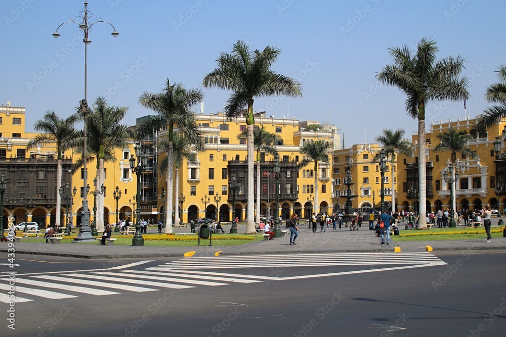 Fototapeta premium Plaza de Armas o Plaza Mayor a Lima