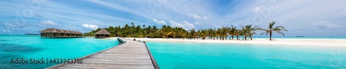 Panorama Landscape of Maldives © Cagla