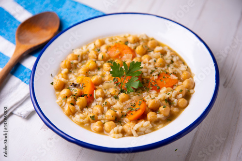 Chickpea stew and rice with vegetables