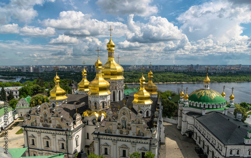 Golden domes of the Cathedral of the Kyiv Pecherska Lavra, Ukraine