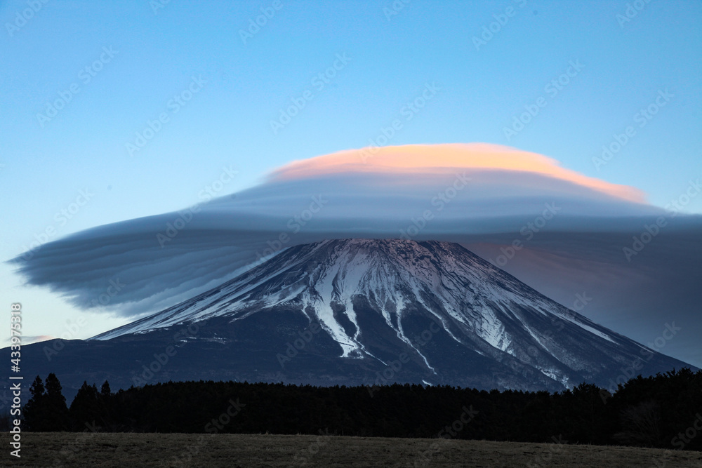 即決□Blu-ray「富士彩景~The Great Mt.Fuji~ V-music」ブルーレイ/