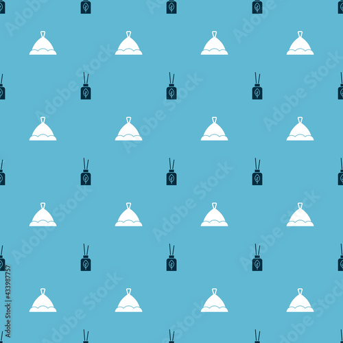 Set Aroma diffuser and Sauna hat on seamless pattern. Vector