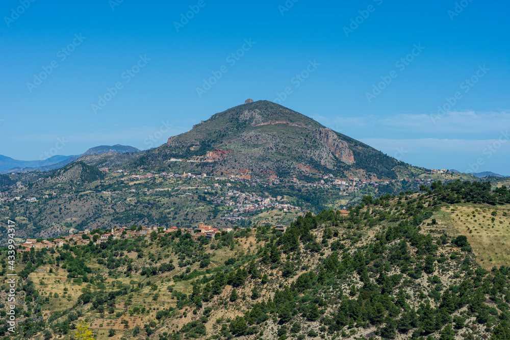 View of the mountain in the countryside.