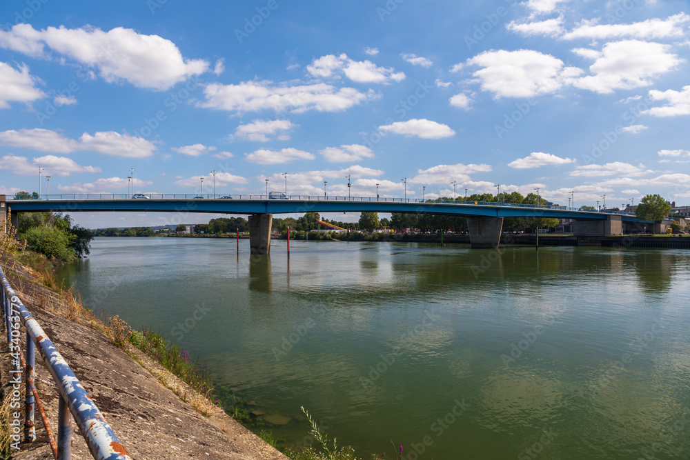 Le pont d'Elbeuf