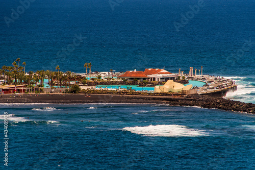 Fototapeta Naklejka Na Ścianę i Meble -  Paisaje en el municipio del Puerto de la Cruz