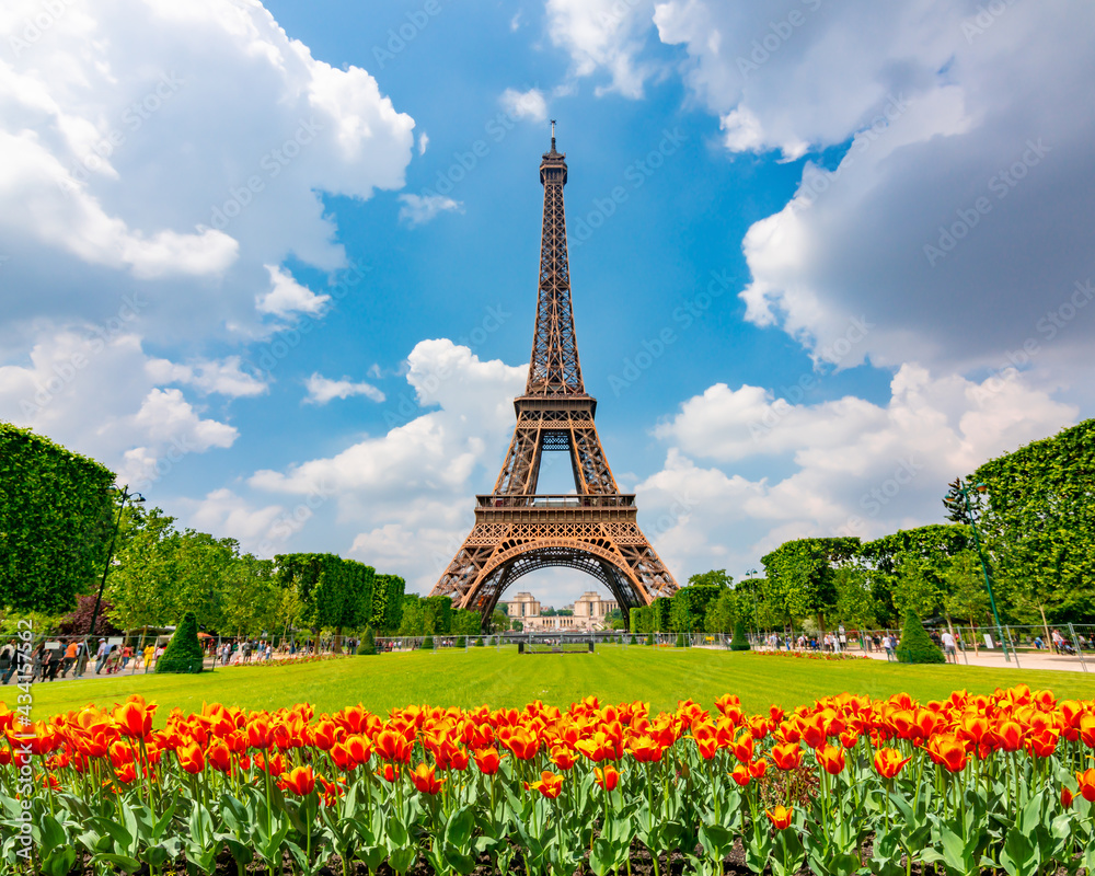 Eiffel Tower and spring tulips on Field of Mars, Paris, France