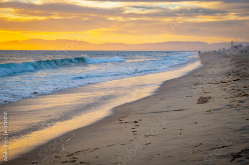 Manhattan Beach at dusk near Los Angeles California