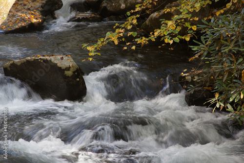 Cascades with rocks