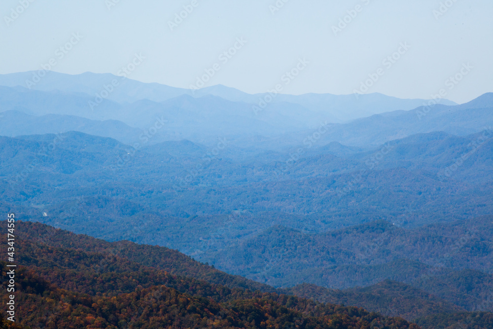 Obraz premium Distant Mountains