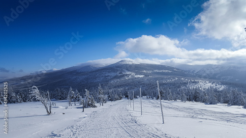 Przełęcz Karkonoska, Czech, Karkonosze, Krkonose. Winter, snow © SarahPictures