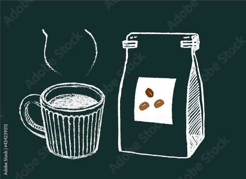 コーヒー豆のイラスト素材。黒板風。