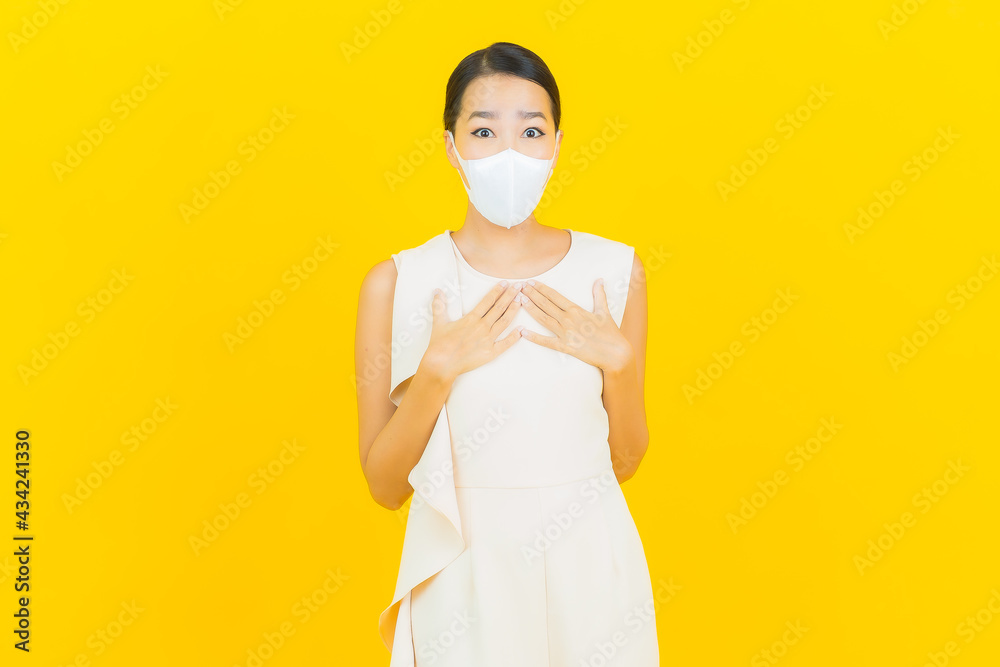 Portrait beautiful young asian woman with mask for protect covid19 Portrait beautiful young asian woman with mask for protect covid19