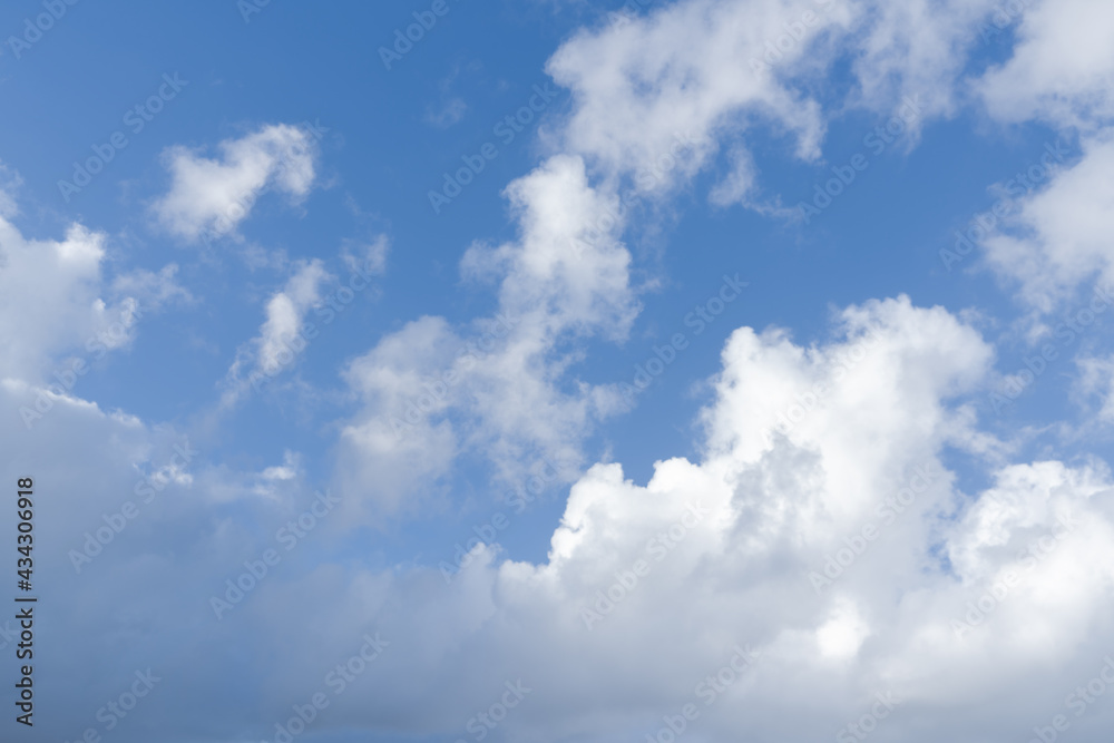 Obraz premium blue sky with clouds