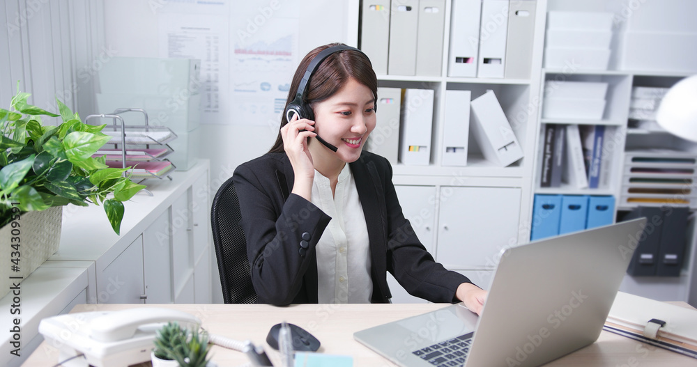 customer service representative customer service representative