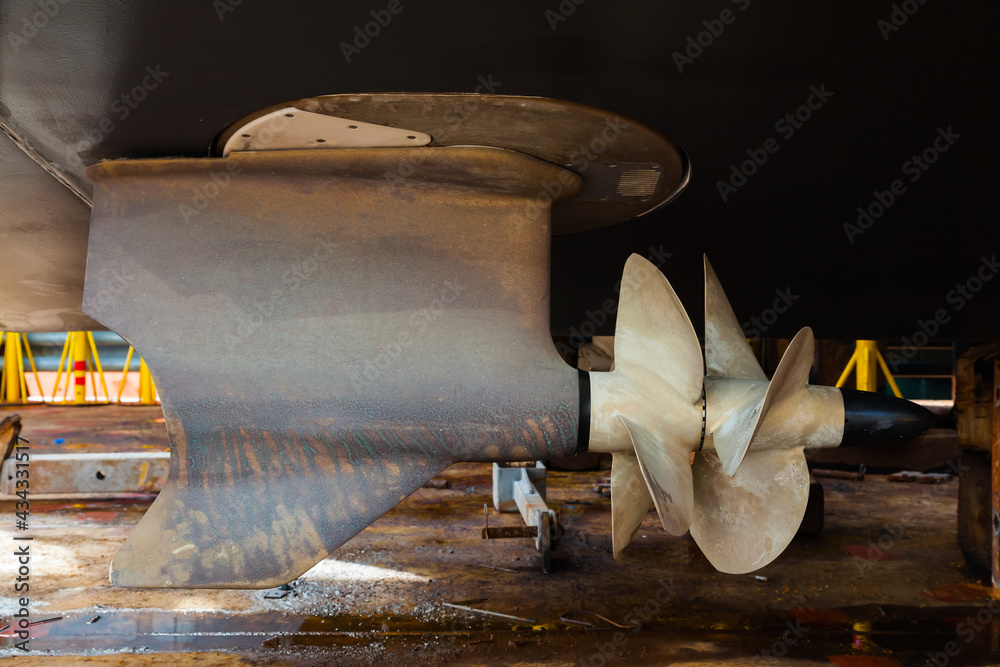 Fotka „Azimuth twinscrew motor on a motor boat, bottom view. The