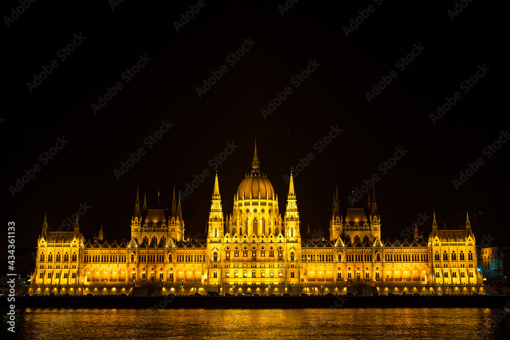 Night view of the Parliament House in Budapest