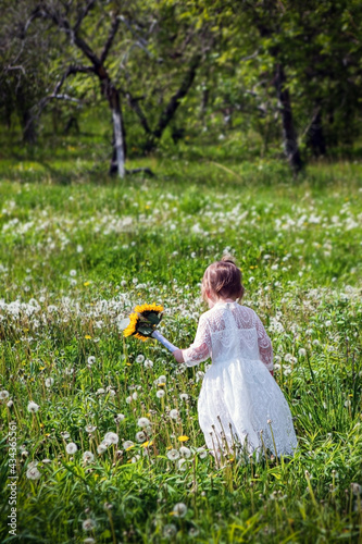 Flower Girl