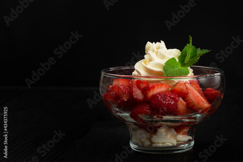 Strawberry with cream