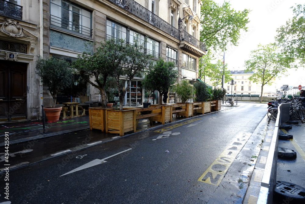 An empty terrace one day after the official reopening. The 18th May 2021, France.