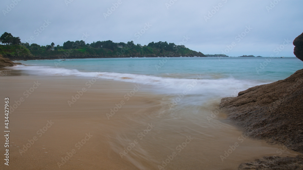 Plage de la Fourberie à Saint Lunaire proche de Saint Malo Plage de la Fourberie à Saint Lunaire proche de Saint Malo